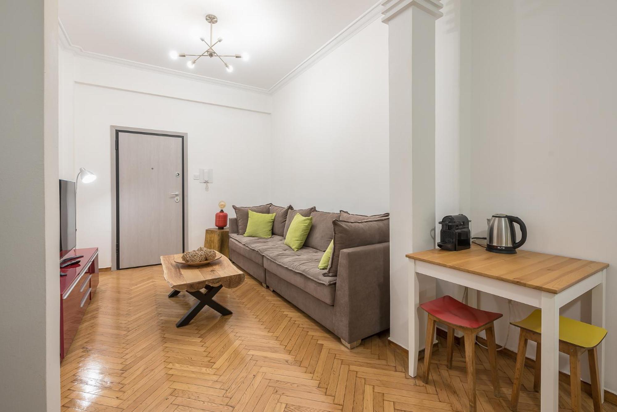 Stylish Luxury Apartment At Ampelokipi Metro Station Athen Eksteriør billede