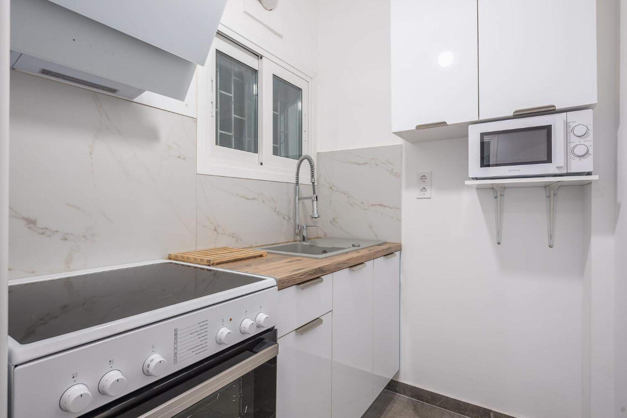 Stylish Luxury Apartment At Ampelokipi Metro Station Athen Eksteriør billede