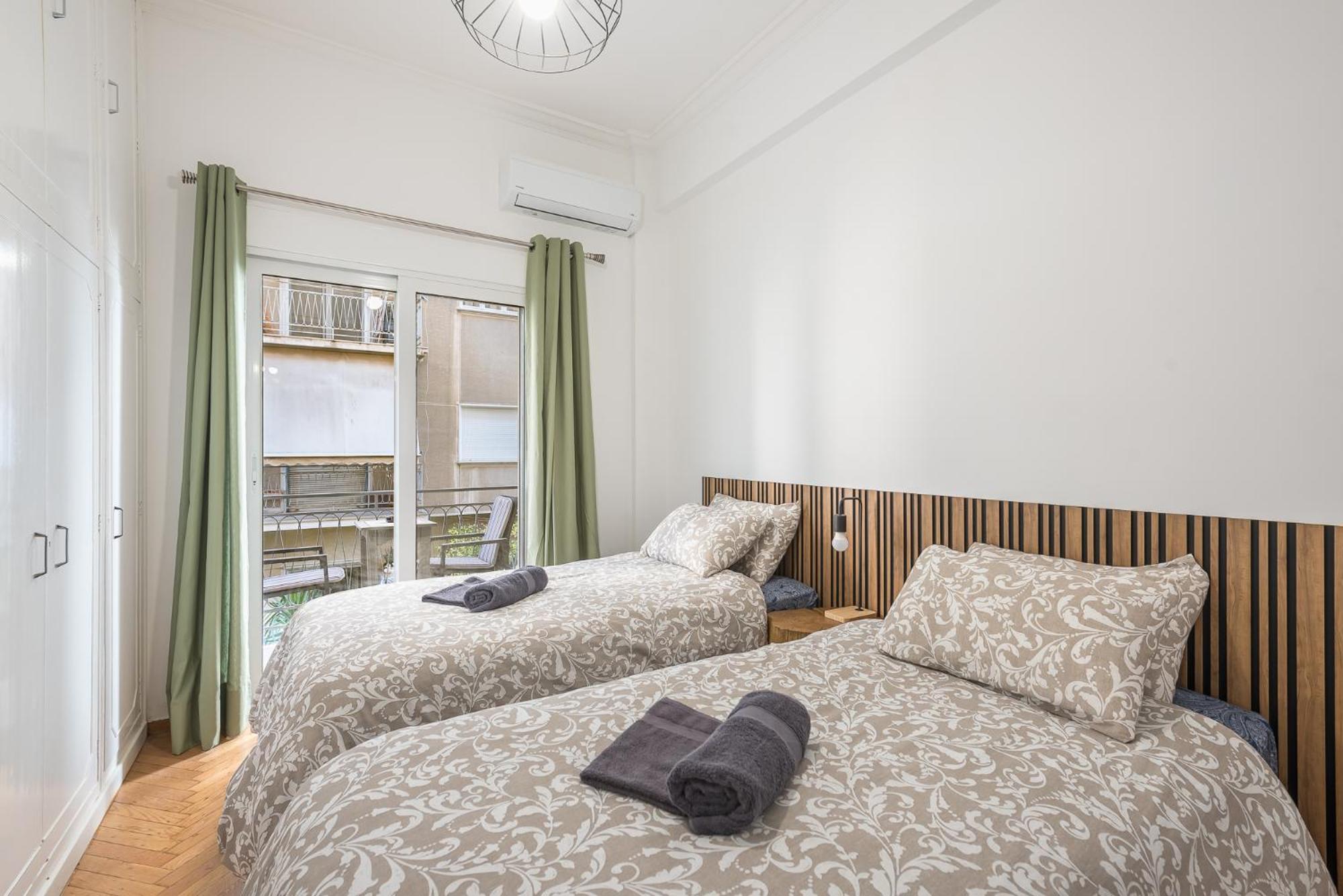 Stylish Luxury Apartment At Ampelokipi Metro Station Athen Eksteriør billede